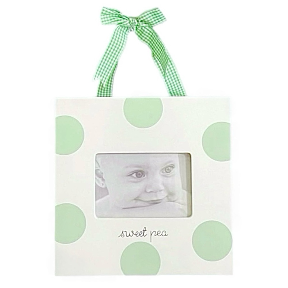 “Sweet Pea” Hanging Baby Picture Frame
